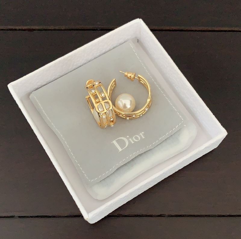 Christian Dior Earrings